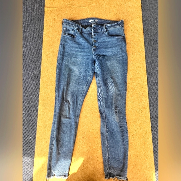 Old Navy Mid Rise Ankle Cut Skinny Jeans - Picture 1 of 3
